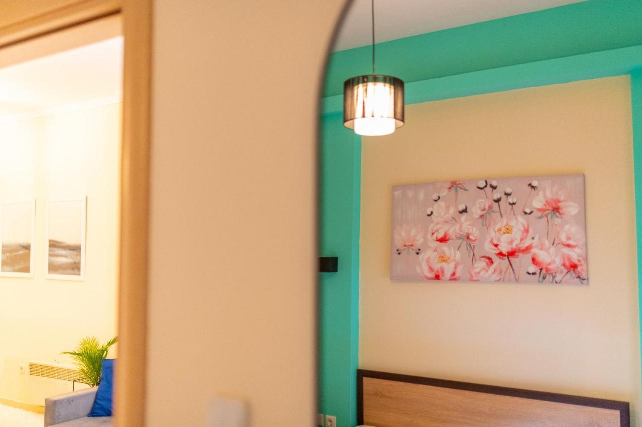 Niovi, Stylish Apartment Near The Waterfront Солун Екстериор снимка